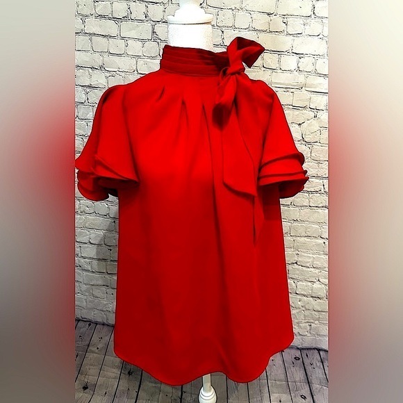 Gracia Red Short Sleeve Ruffle Sleeve Top with Bow Tie - Size Medium - Picture 1 of 15